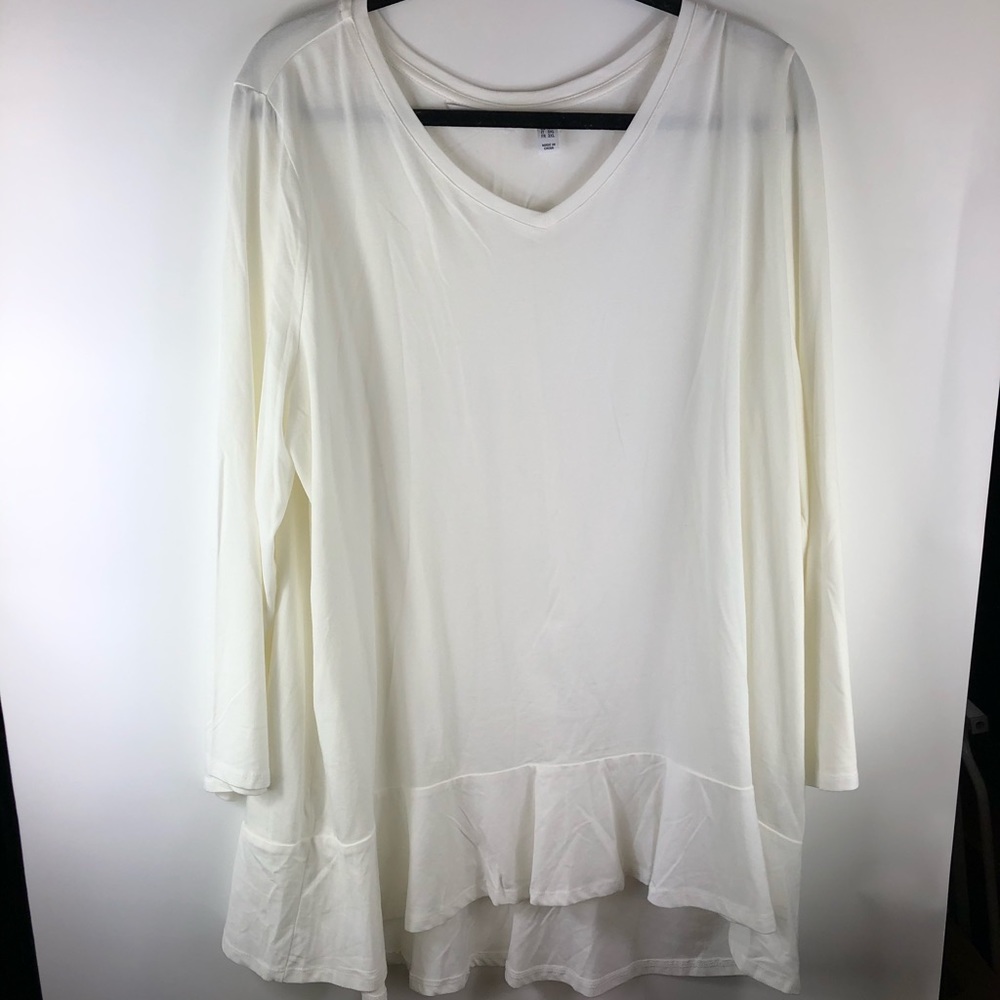 Isaac Mizrahi live flowy shirt